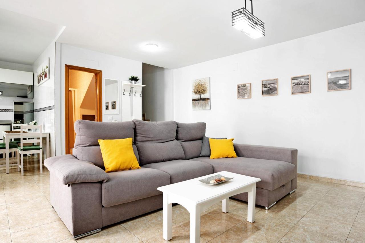 Adosado Conil Centro - Familias Apartment Conil De La Frontera Exterior photo